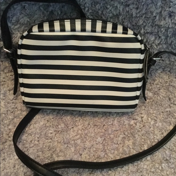 Off the shoulder purse - Picture 3 of 3